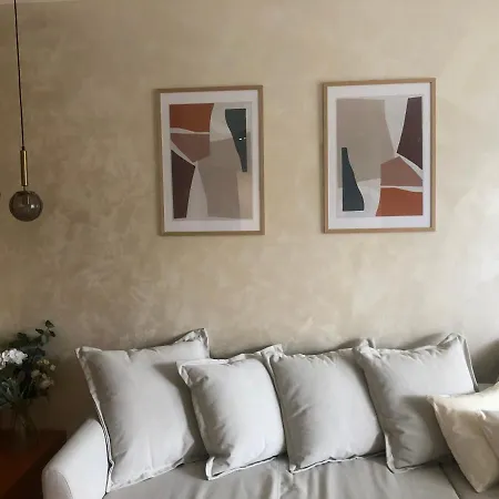 Angielska Grobla 139 *